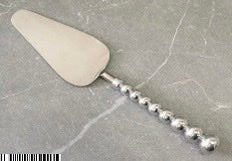 IHI Beaded Pie Server