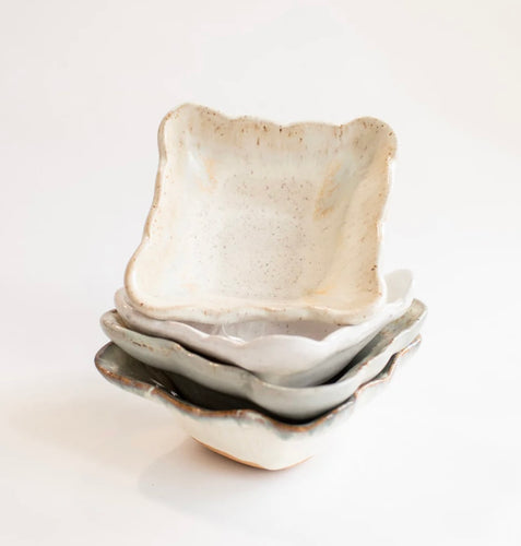 Etta B Ice Cream Snack Bowl-Hydrangea (not shown)