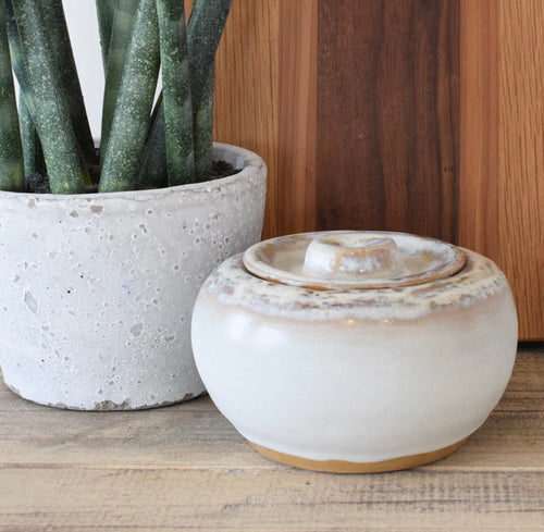 Etta B Farmhouse Sugar- Dogwood