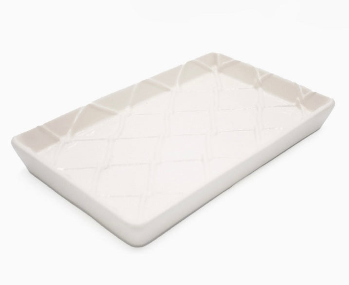 8 Oak Lane Textured White Guest Towel Tray