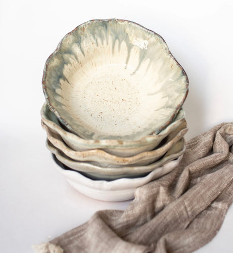Etta B Vegetable Bowl-Charming White