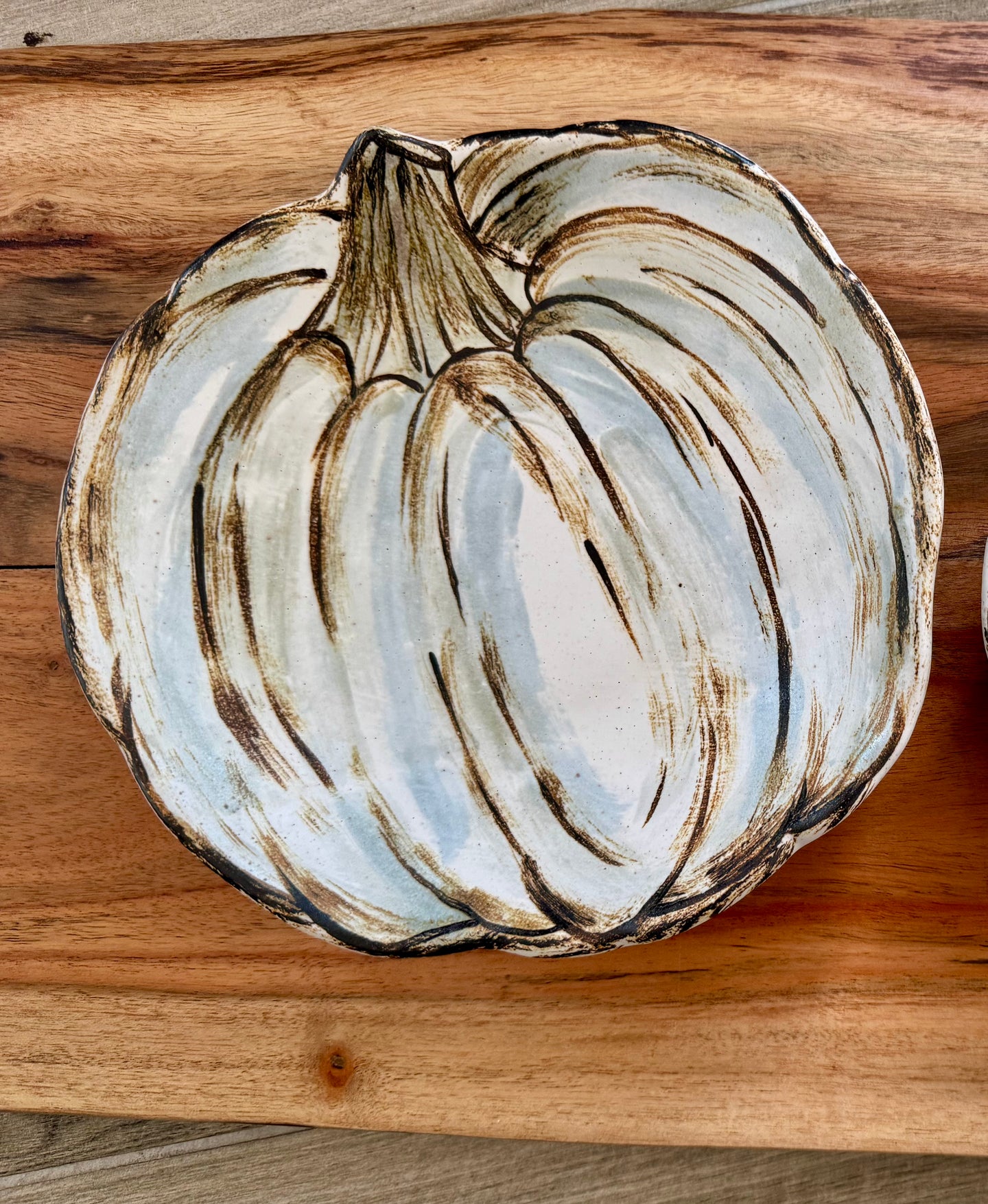 Etta B Faded Wisteria Pumpkin Plate