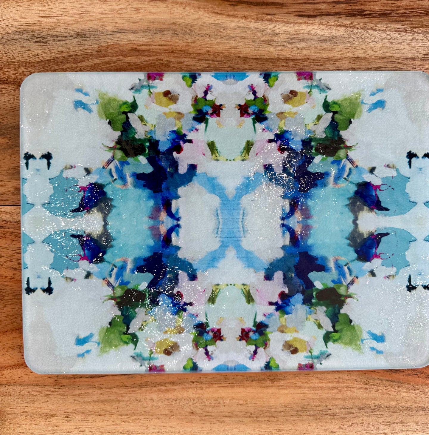 Laura Park Park Avenue Small Glass Cutting Board