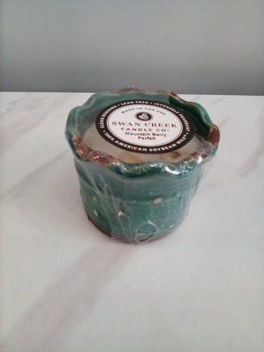 Swan Creek Mountain Berry Parfait Candle (sm)