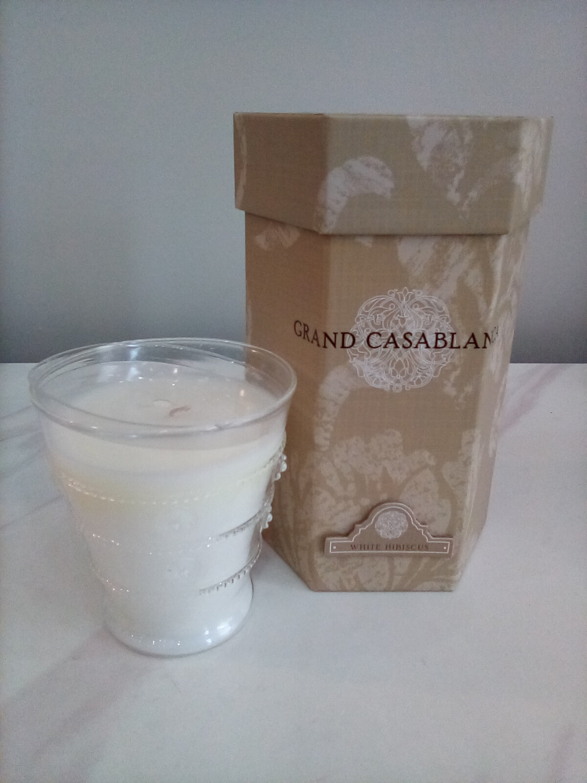 Grand Casablanca White Hibiscus candle