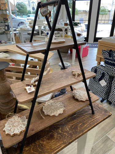 MudPie 3-tier serving stand